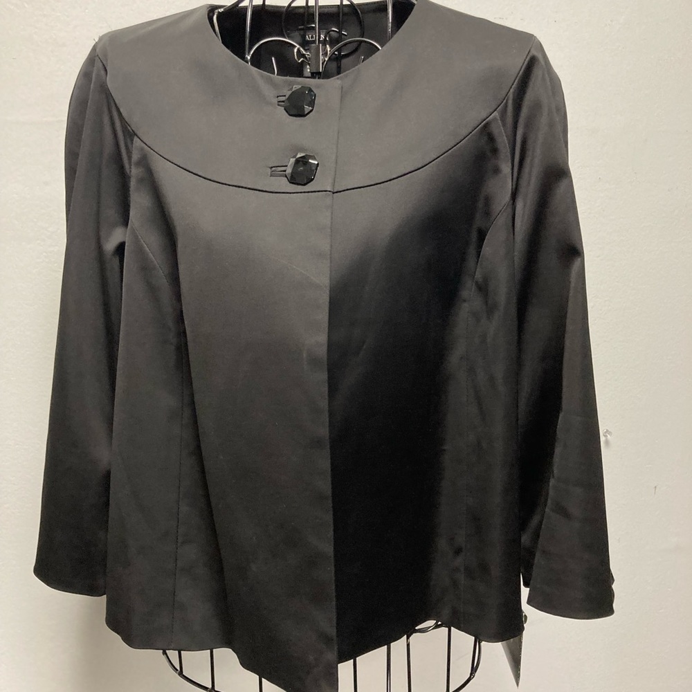 Alfani Black Special occasion jacket 3/4 sleeve crop style Size 10 $30 NWT